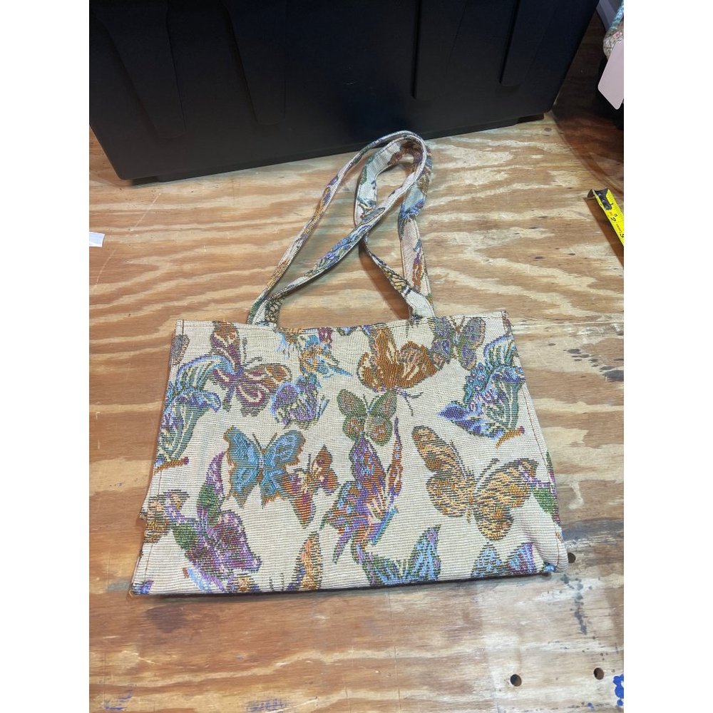Butterfly purse